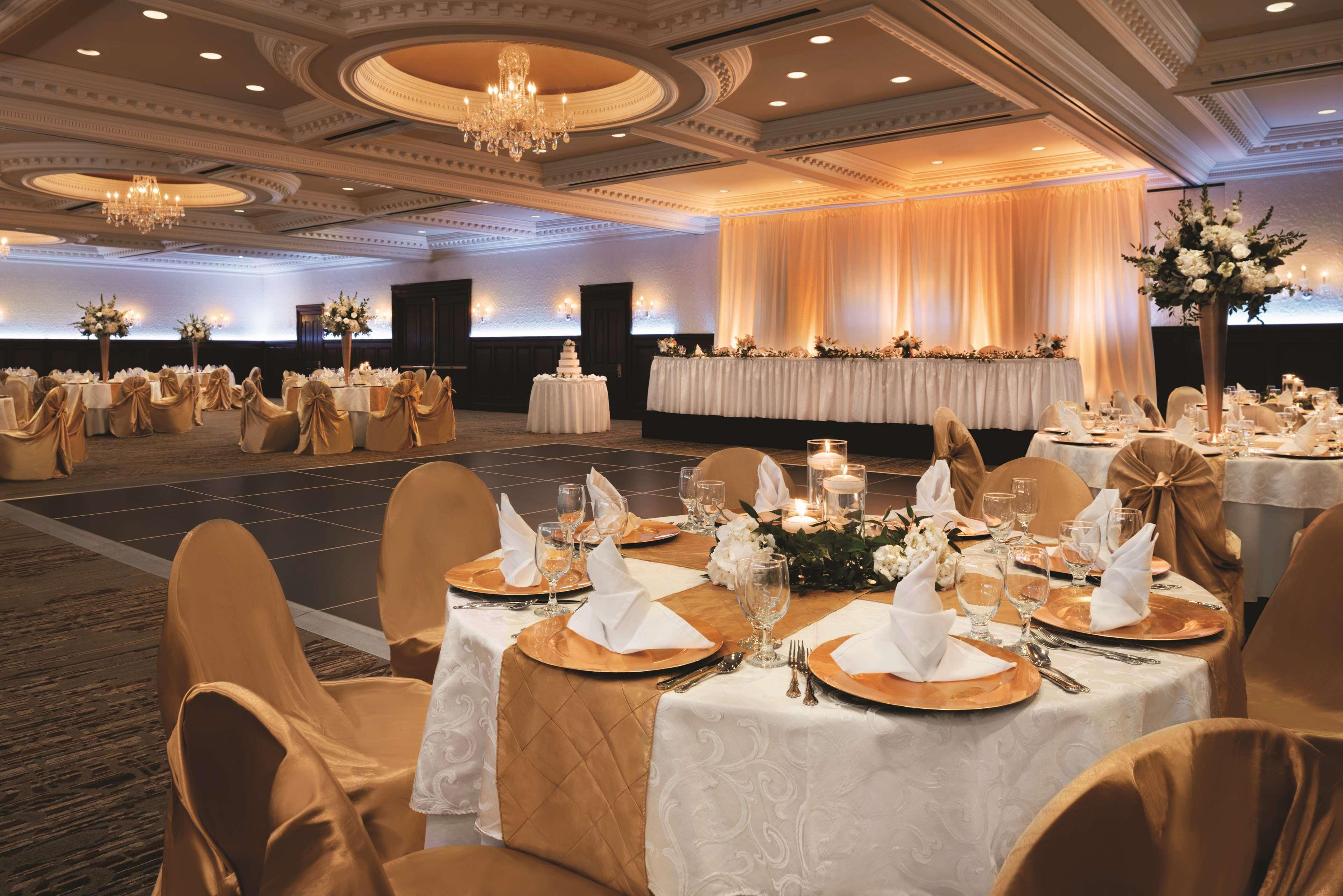 Radisson Cincinnati Riverfront 3*科文顿