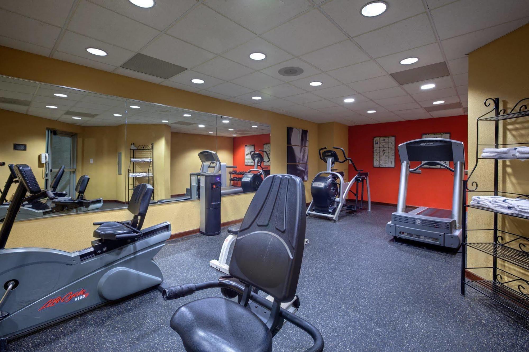 Radisson Cincinnati Riverfront酒店